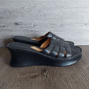 GNW Black Leather Platform Slip-on Sandals 8